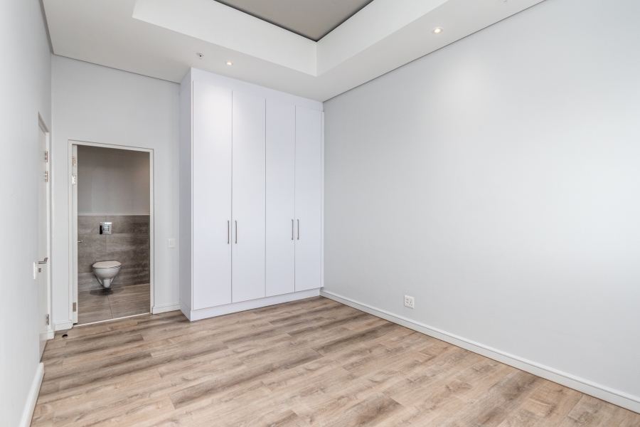 To Let 2 Bedroom Property for Rent in Foreshore Western Cape